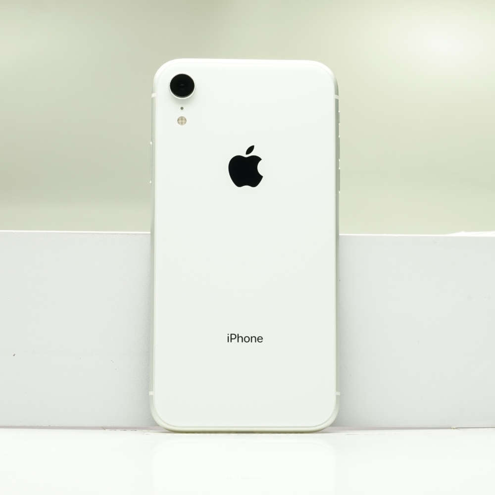 iPhone XR 128GB ホワイト SIMフリー 訳あり品 ジャンク 中古本体 スマホ スマートフォン 白ロムの画像1