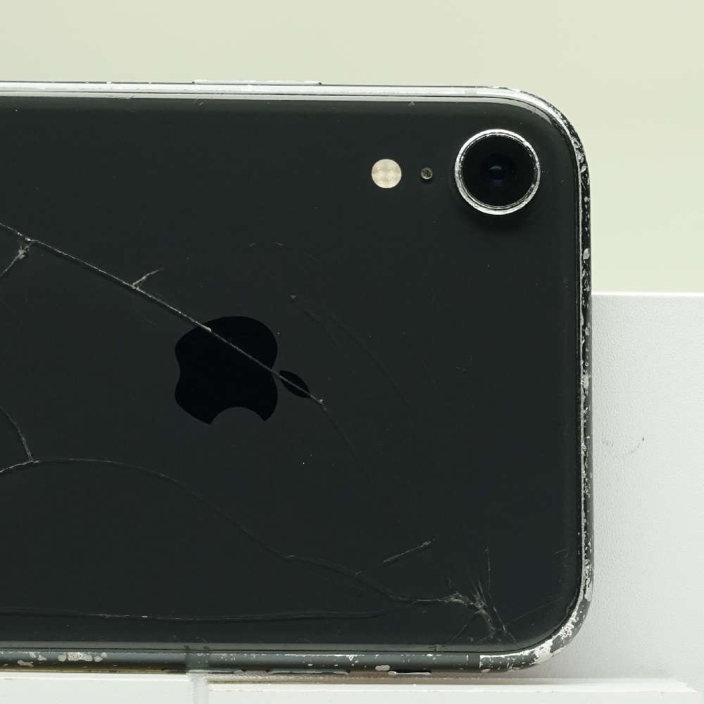 iPhone XR 64GB ブラック SIMフリー 訳あり品 ジャンク 中古本体 スマホ スマートフォン 白ロムの画像3