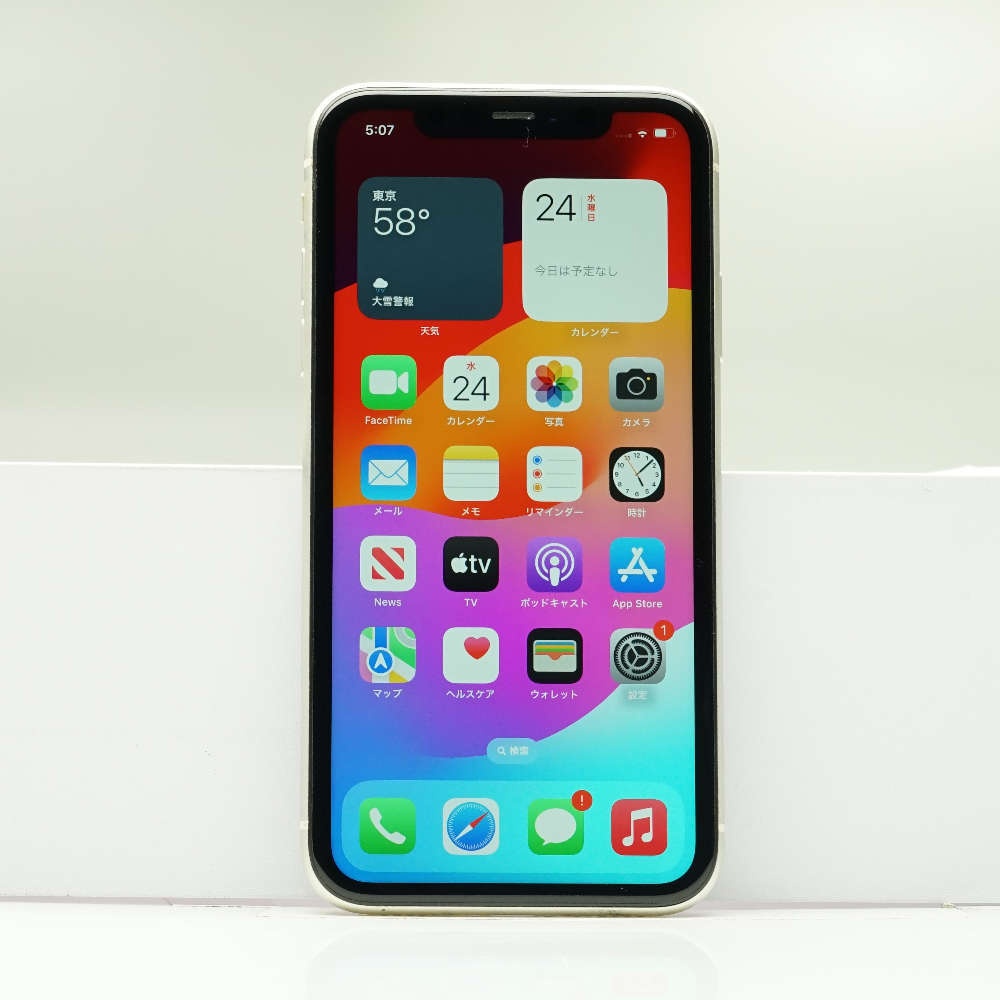 iPhone 11 128GB ホワイト SIMフリー 訳あり品 ジャンク 中古本体 スマホ スマートフォン 白ロム_画像2