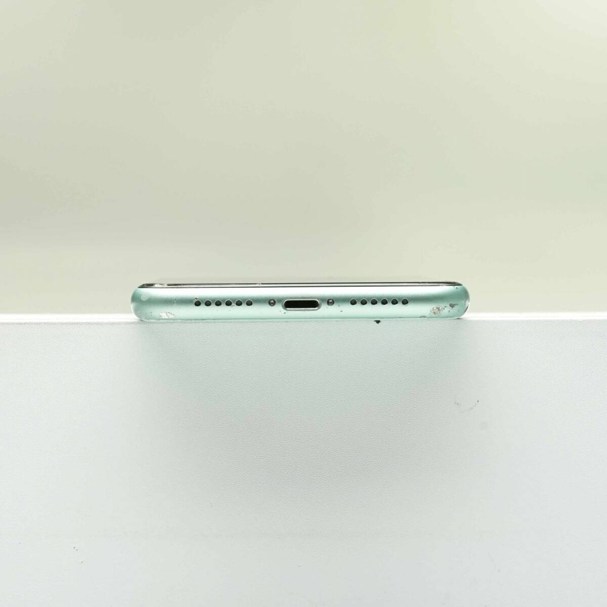 5950円 iPhone 11 64GB グリーン SIMフリー 訳あり品 ジャンク 5950円 iPhone 11 64GB グリーン SIMフリー 訳あり品 ジャンク