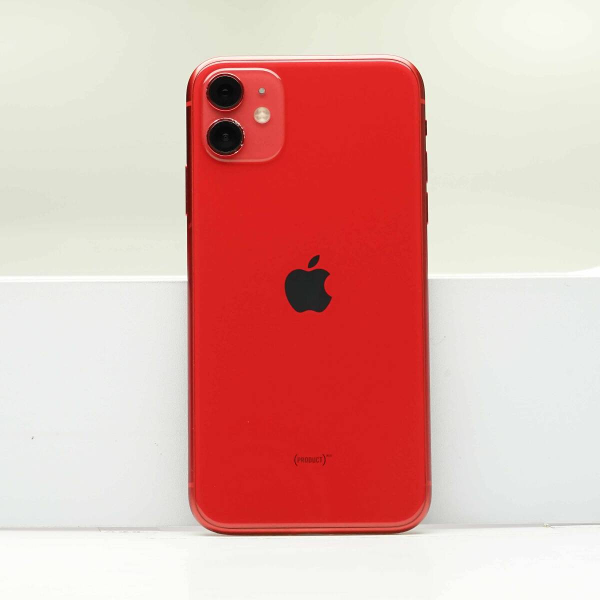 iPhone 11 64GB (PRODUCT)RED SIMフリー 訳あり品 ジャンク 中古本体 スマホ スマートフォン 白ロムの画像1