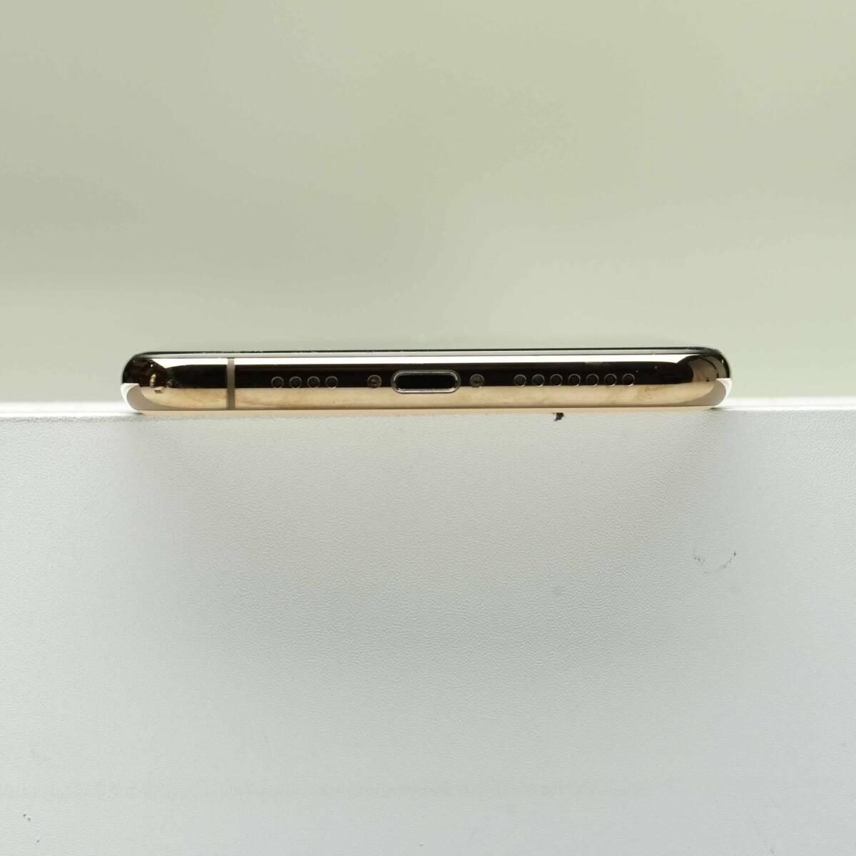 6460円 iPhone 11 Pro Max 256GB ゴールド SIMフリー 訳あり品 6460円 iPhone 11 Pro Max 256GB ゴールド SIMフリー 訳あり品
