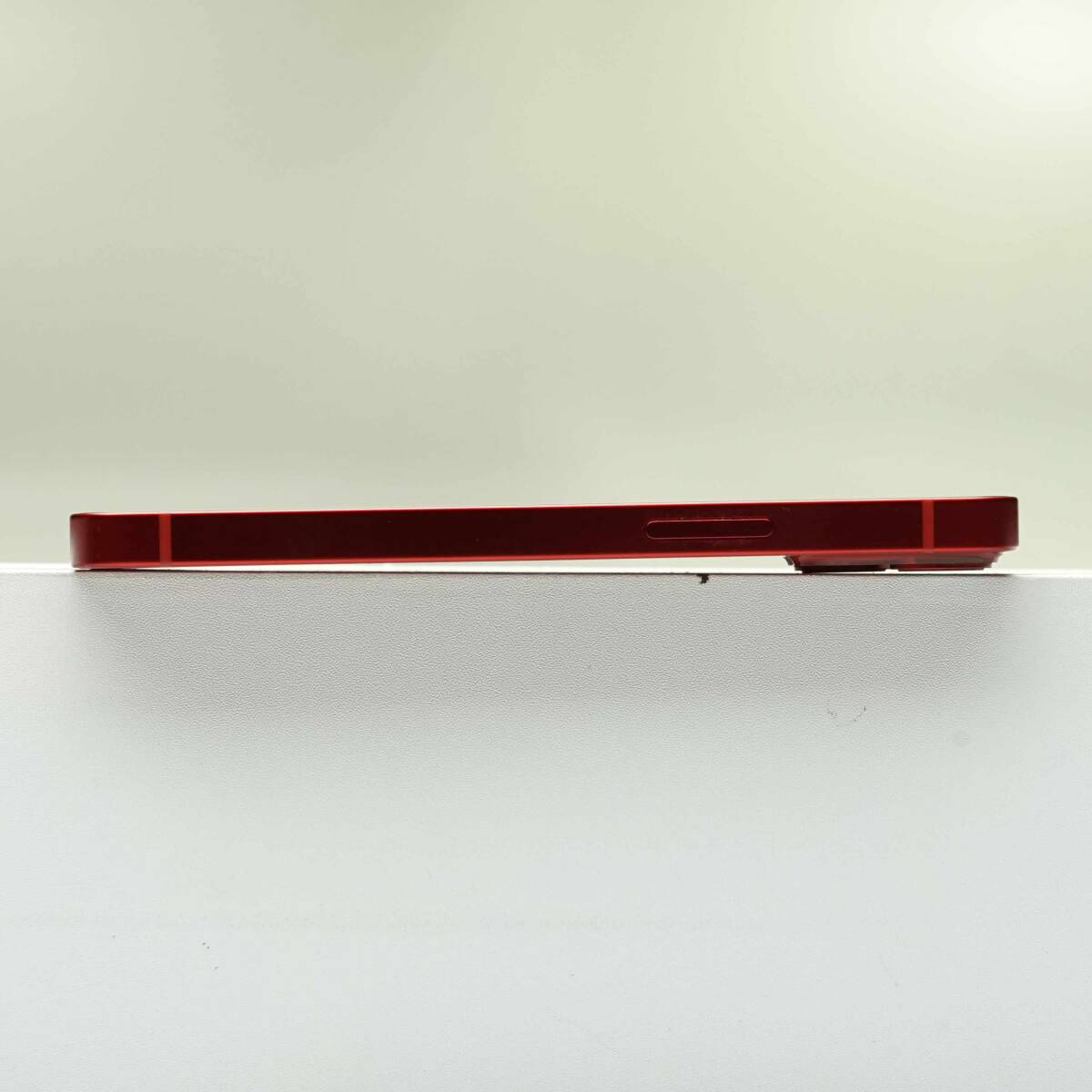 iPhone 13 mini 128GB (PRODUCT)RED SIMフリー 訳あり品 ジャンク 中古本体 スマホ スマートフォン 白ロムの画像4