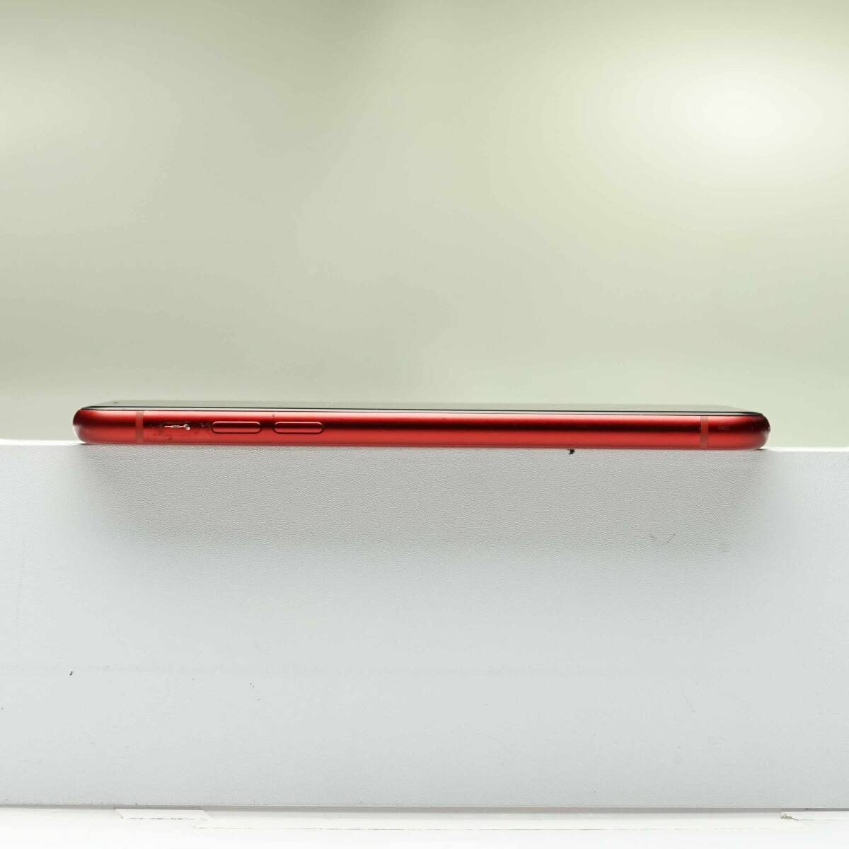 iPhone XR 64GB (PRODUCT)RED SIMフリー 訳あり品 ジャンク 中古本体 スマホ スマートフォン 白ロムの画像5