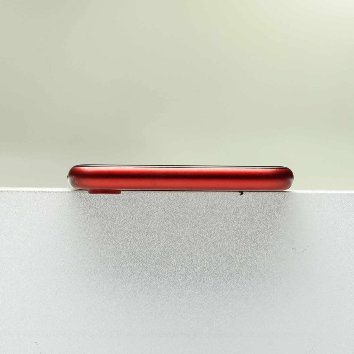 iPhone XR 64GB (PRODUCT)RED SIMフリー 訳あり品 ジャンク 中古本体 スマホ スマートフォン 白ロムの画像7