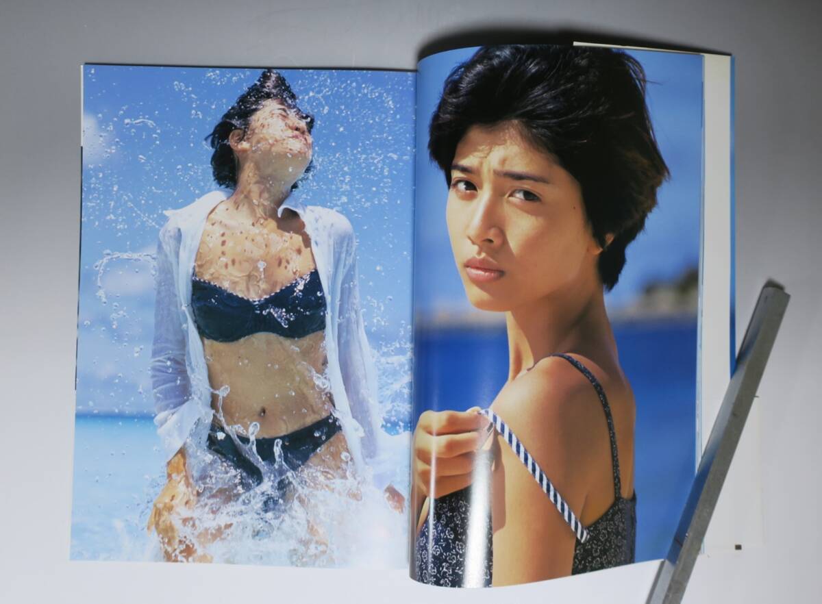 内田有紀 ファースト写真集 YUKISS ユーキッス　帯付き　美品　1994年_画像4