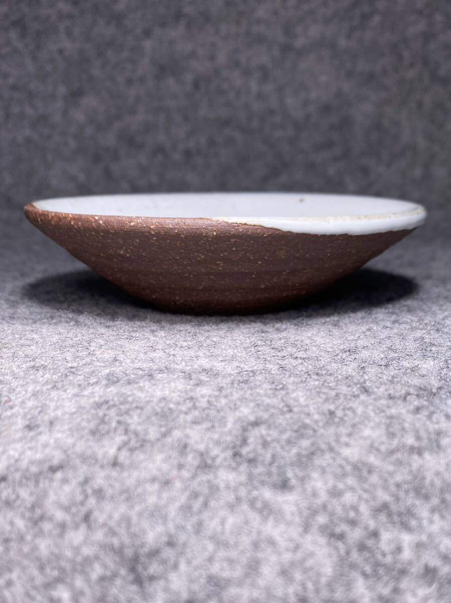 おそらく昔の有名な作家物 小皿 10.3cm ★ 豆皿 陶器 ビンテージ 昭和 骨董 アンティーク 釉垂れの画像4