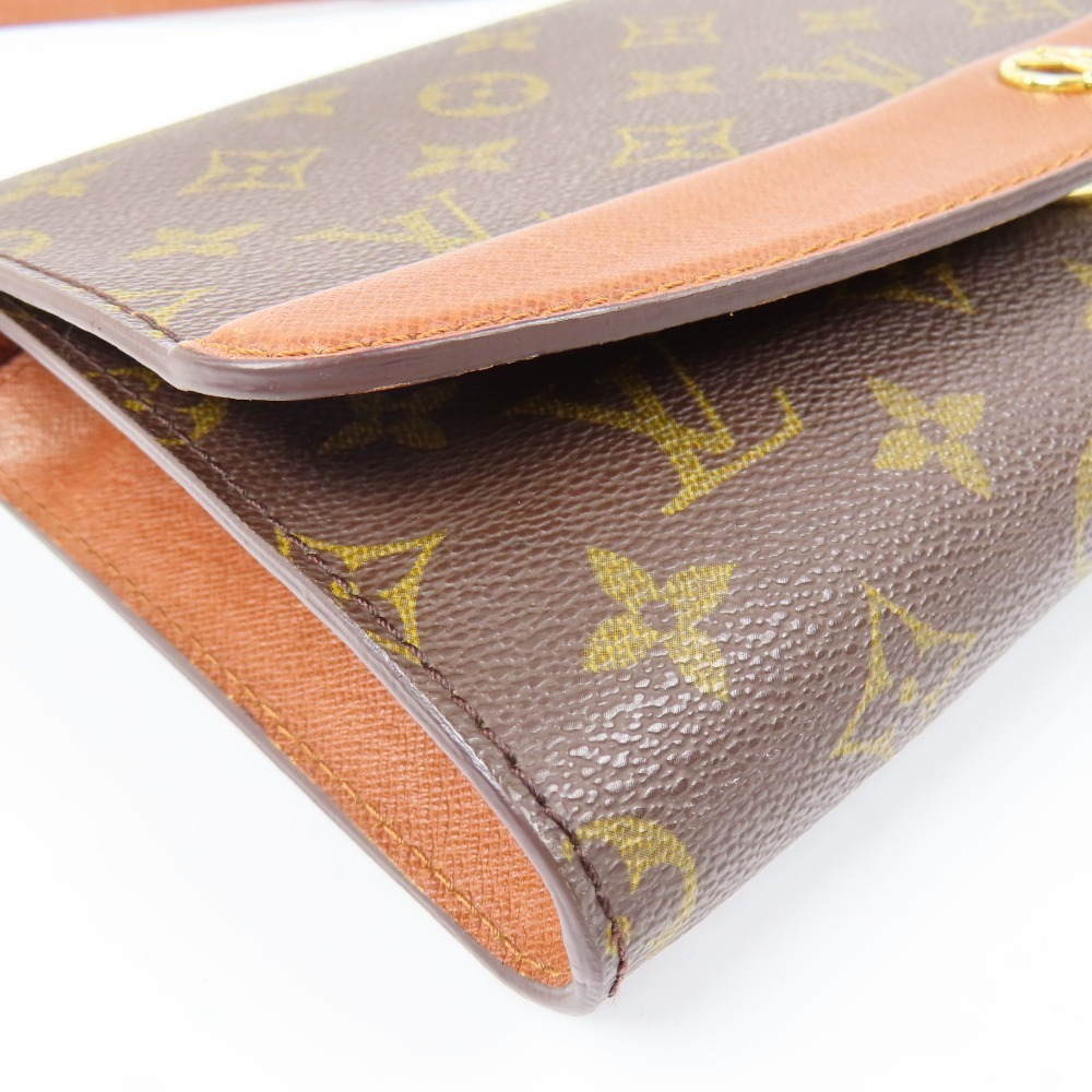 79272LOUIS VUITTON ルイヴィトン 外新品同様美品 ボルドー クラッチバッグ ヴィンテージ モノグラム ショルダーバッグ PVC ブラウン_画像4