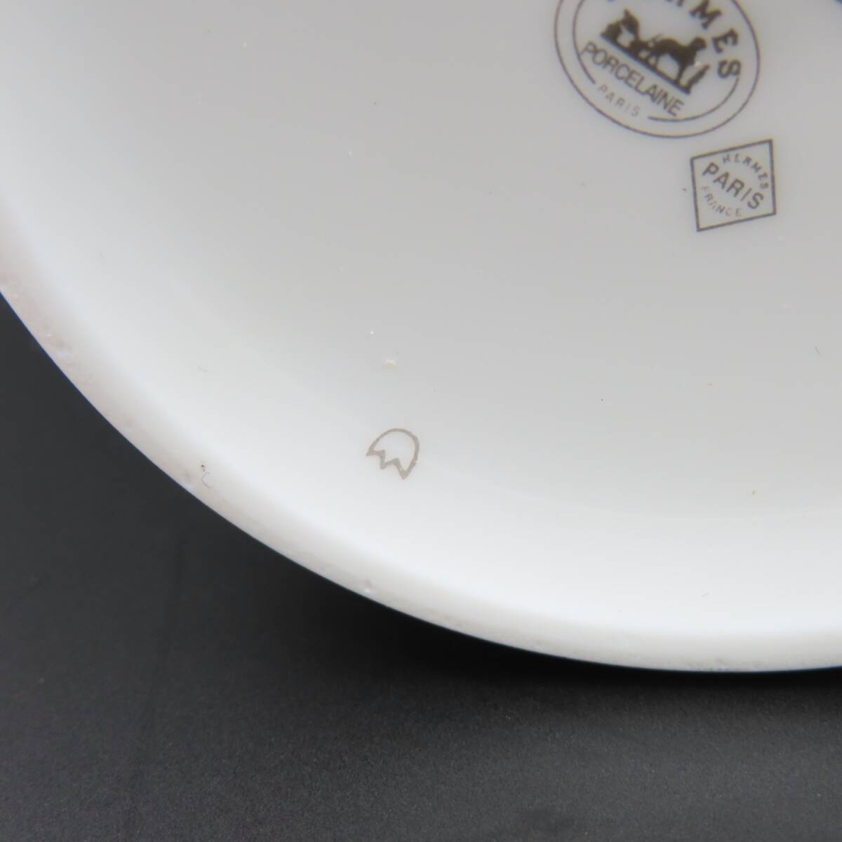 79675HERMES エルメス 未使用品 リズム マグカップ 2客 セット コップ ペア 食器 陶器 ホワイト ユニセックス_画像5