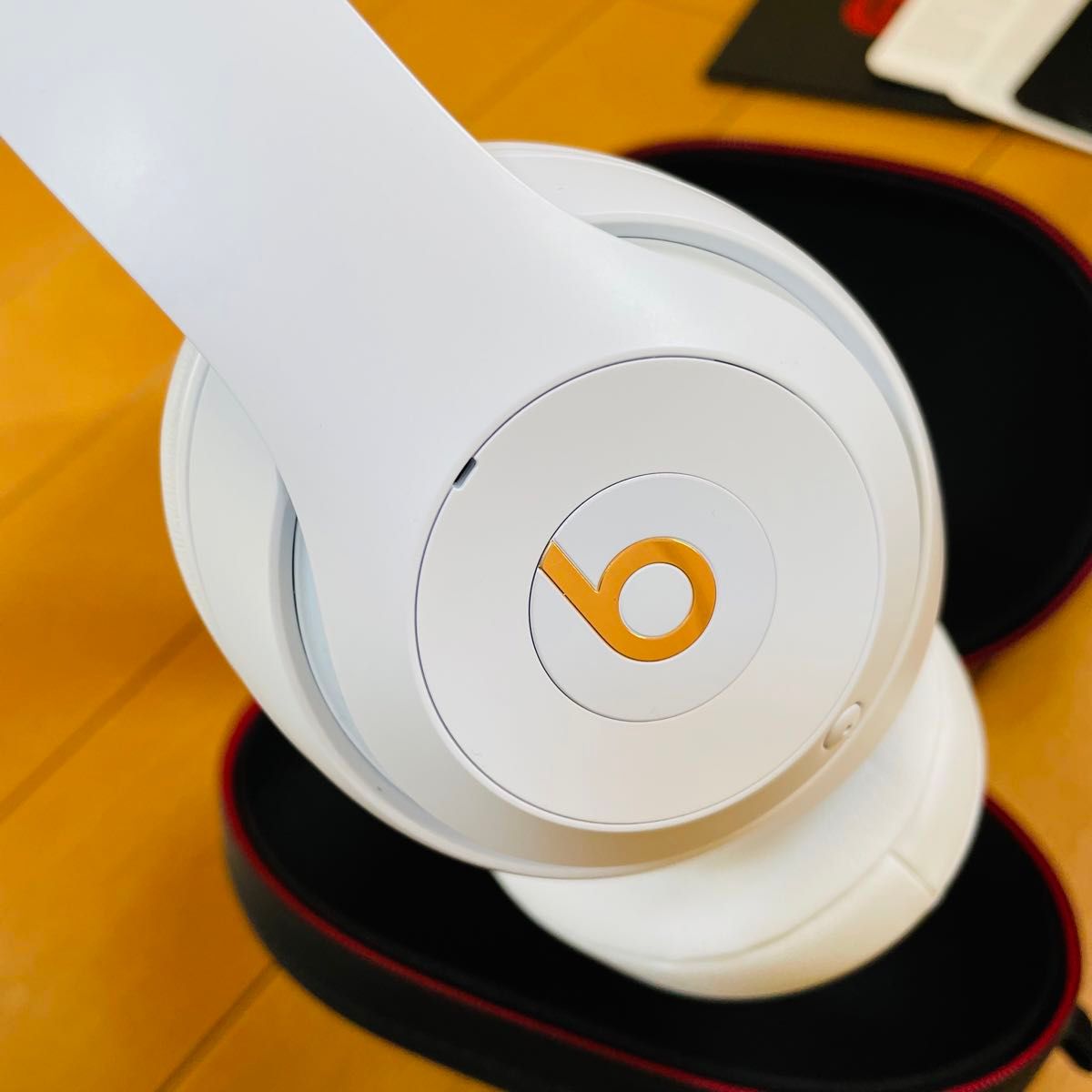 【新品同様品】Beats Studio3 Wireless ホワイト