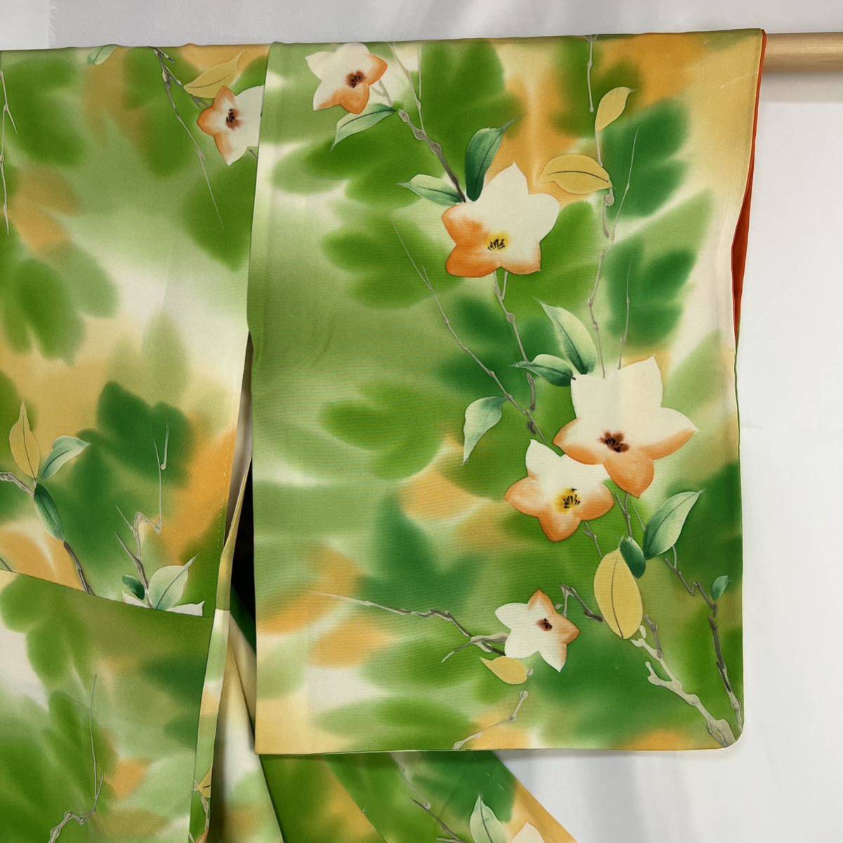 【wellriver】 セミアンティーク 着物 正絹 百合柄 可愛い 花柄 リメイク 材料 和装 和服 #B300！の画像6