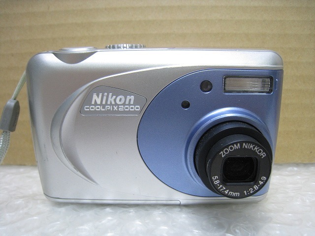 IW-7426S　Nikon デジタルカメラ COOLPIX2000 E2000_画像2