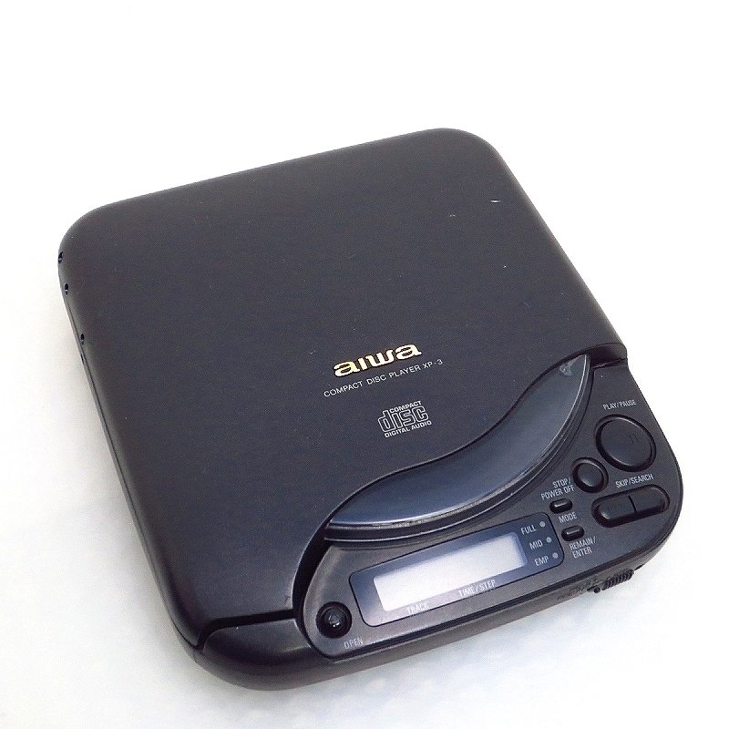 IW-7389R　aiwa　CDプレーヤー　XP-3　再生可・難有り_画像1