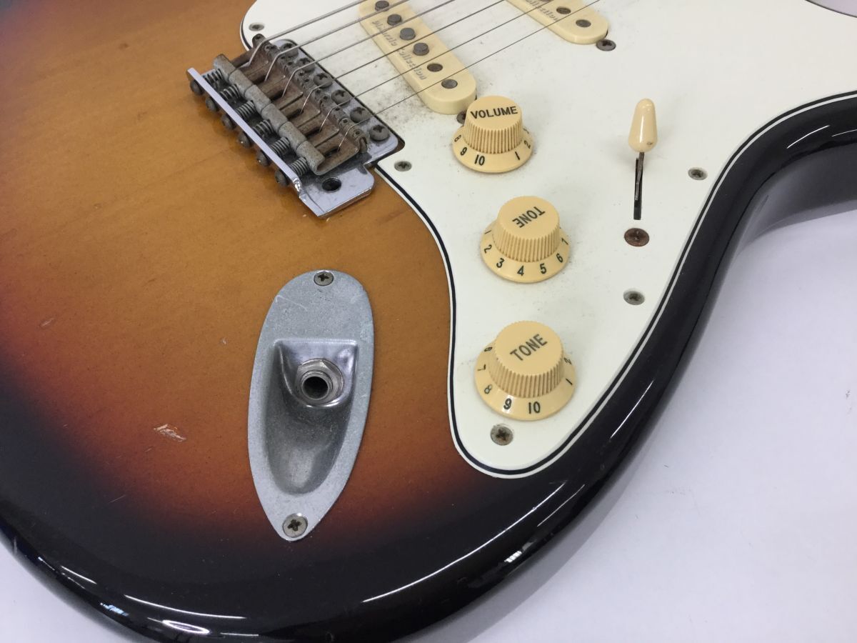 ●営FU524-160  Fender Japan STRATOCASTER フェンダー ジャパン ストラトキャスター エレキギター ケース付きの画像5