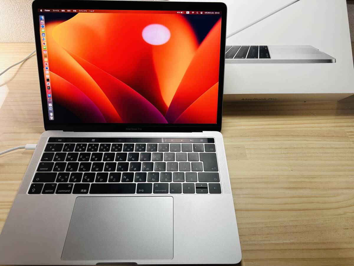 MacBook Pro 2017年モデル 13インチ 512GB メモリ8GB 充電回数9回 美品の画像1