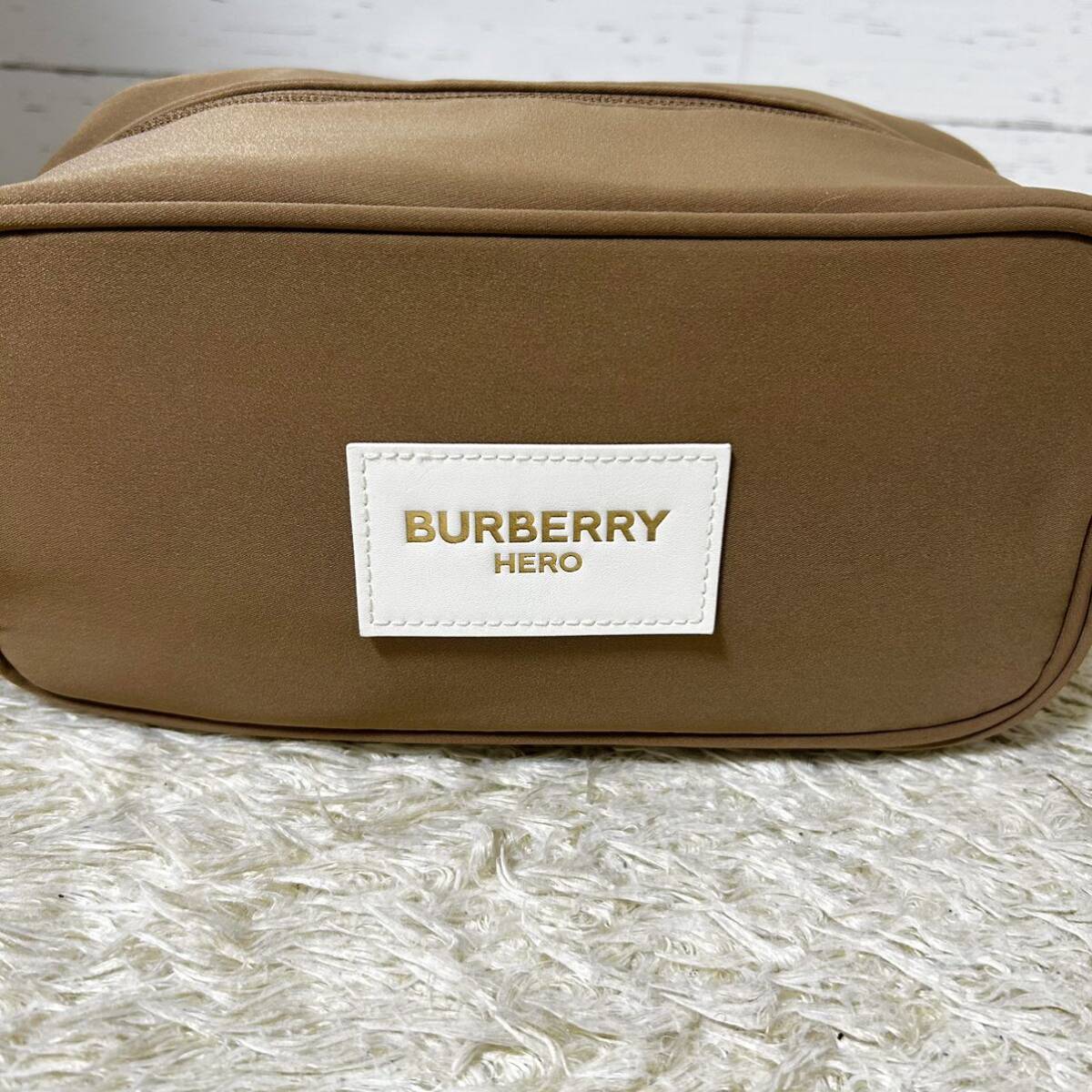 1円〜/新品未使用 BURBERRY バーバリー セカンドバッグ クラッチバッグ ハンド ゴールド 金具 ナイロン ロゴ メンズレディースベージュ_画像8