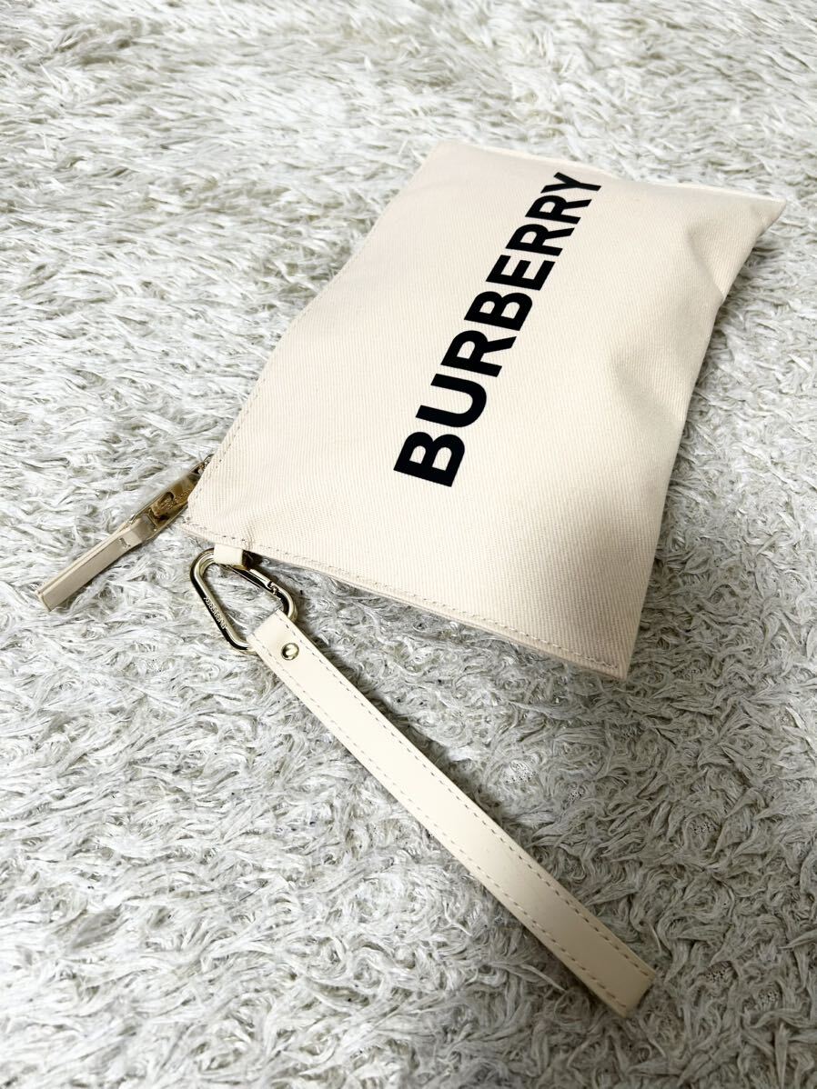 1 иен / новый товар не использовался BURBERRY Burberry клатч ручная сумочка сумка ручная сумочка парусина редкий бизнес женский мужской 