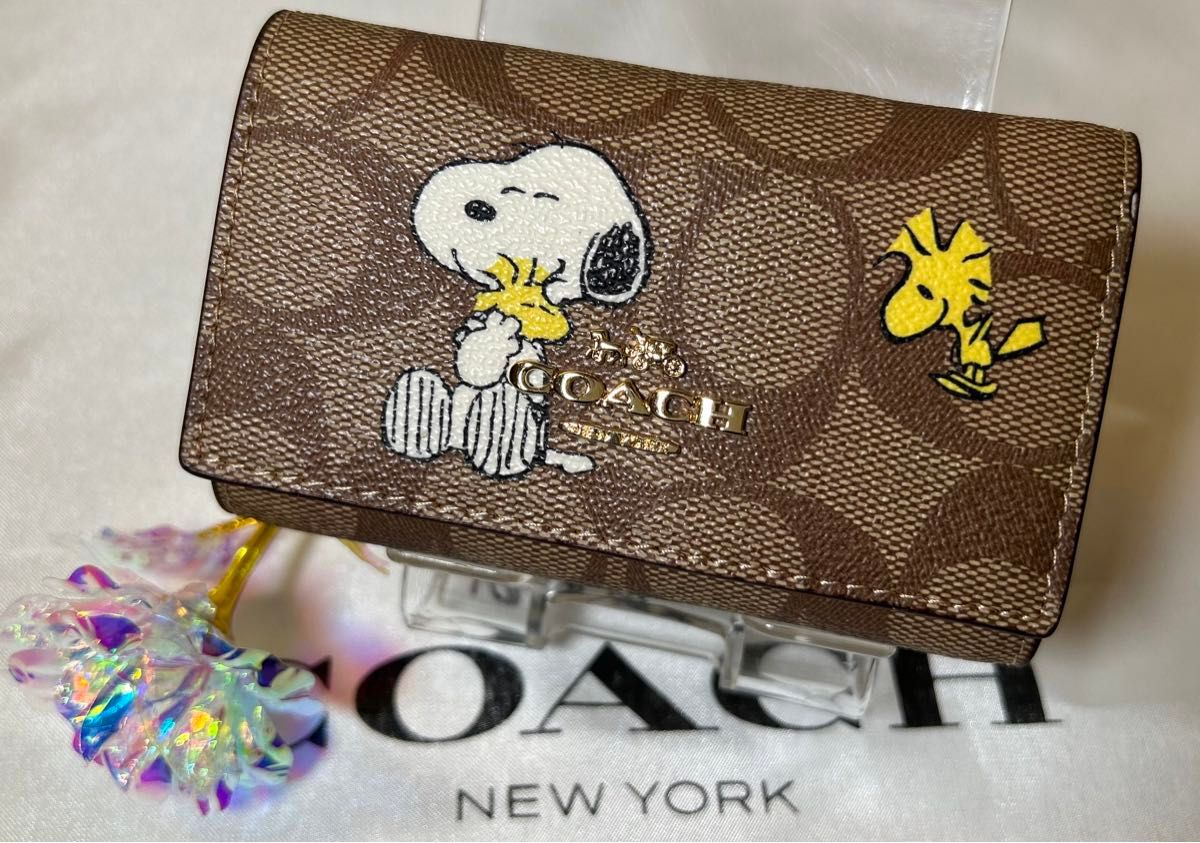 早割 旅行 COACH コーチ キーホルダ ウッドストック スヌーピー キーケース 小物