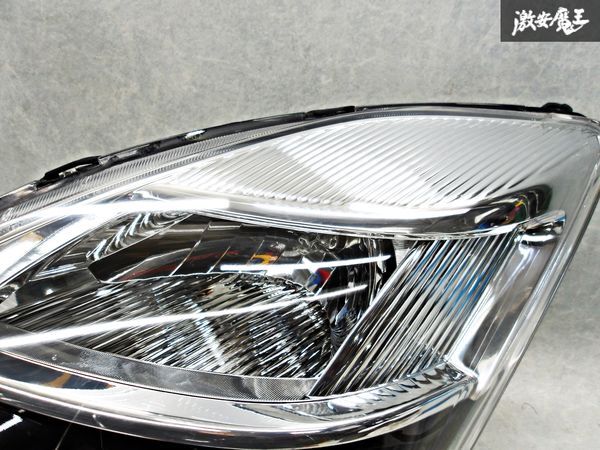  лампочка-индикатор OK! Toyota оригинальный ANM10W ANM15W ZGM10W Isis HID передняя фара передняя фара левый левая сторона пассажирское сиденье KOITO 44-72