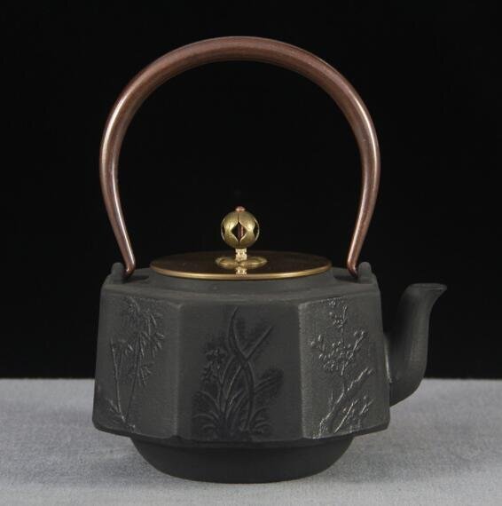 爆売り！茶壺 手彫り鉄壺 鉄やかん 鉄分補給 未塗装鉄瓶 茶道具 1.2Lの画像1