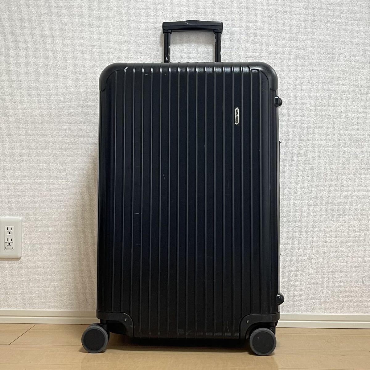 1 jpy * RIMOWA Rimowa suitcase SALSA salsa 82L T Carry case multi wheel 4 wheel black black 871.70 high capacity size records out of production old Logo 