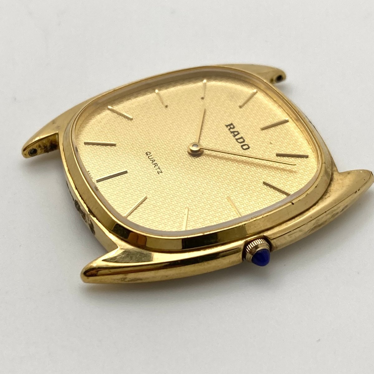 RADO ラドー 121.9569.2 ゴールドカラー文字盤 トップのみ クォーツ メンズ腕時計 ジャンク 4-55-Aの画像2