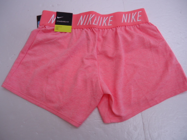 【KCM】Z-nike-904b-160★展示品★【NIKE/ナイキ】ジュニア ガールズ トレーニング ショートパンツ 910252-668 ピンク サイズ160(L)の画像2