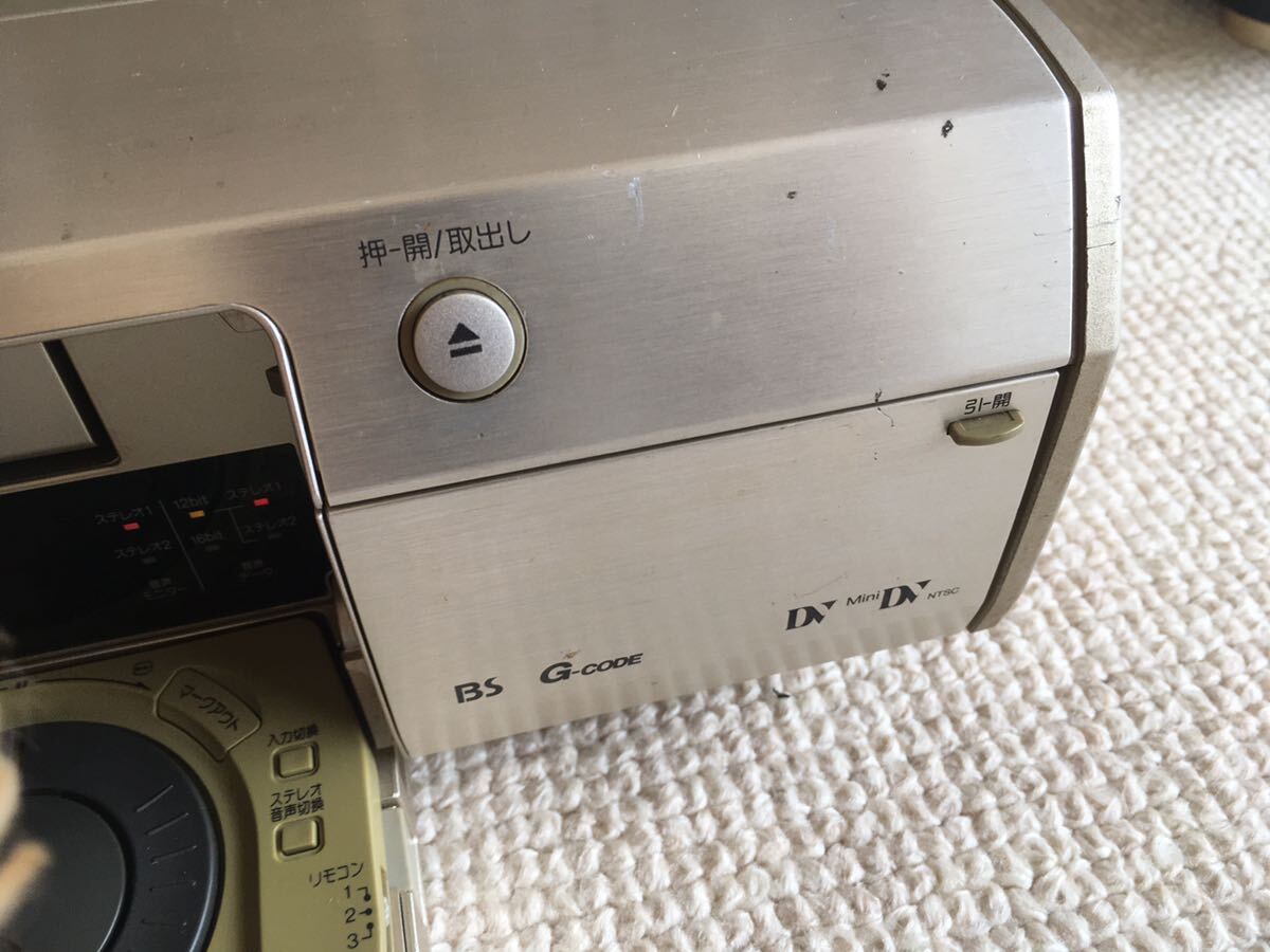 Panasonic NV-DV10000 DV デジタルビデオカセットレコーダー ジャンク品の画像6