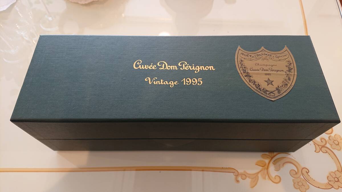 Ｄｏｍ　Ｐｅｒｉｇｎｏｎ　Ｖｉｎｔａｇｅ　1995Ｙ　ドンペリヴィンテージ　1995ｙ　元箱　冊子　未使用_画像9