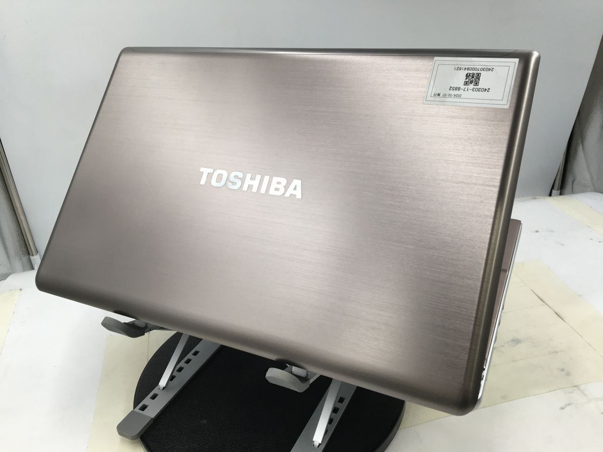 TOSHIBA/ノート/HDD 750GB/第3世代Core i7/メモリ8GB/8GB/WEBカメラ有/OS無/NVIDIA Corporation GF108M [GeForce GT 620M-240307000841621の画像4