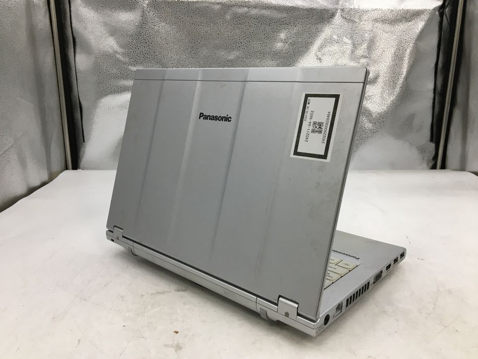 PANASONIC/ノート/HDD 1000GB/第7世代Core i5/メモリ4GB/4GB/WEBカメラ有/OS無/Intel Corporation HD Graphics 620 32MB-240229000828484_天板　M