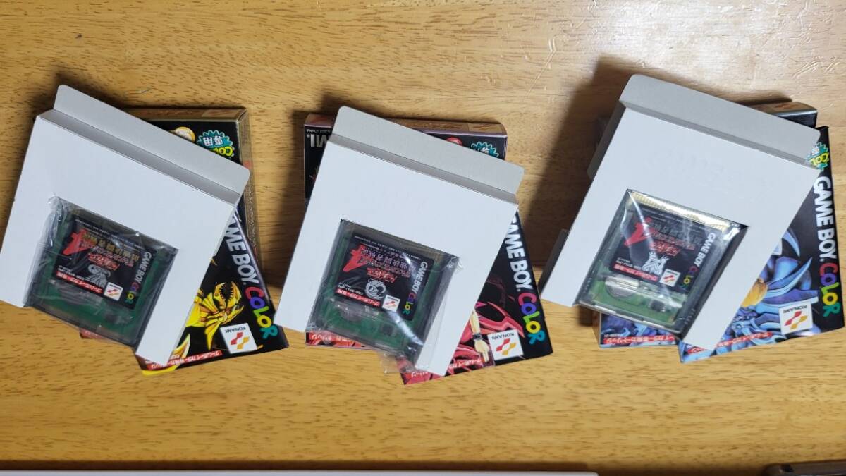ゲームボーイカラー専用カートリッジ GBC 箱 取説 遊戯王 デュエルモンスターズ４ 特別版 3本セットの画像2