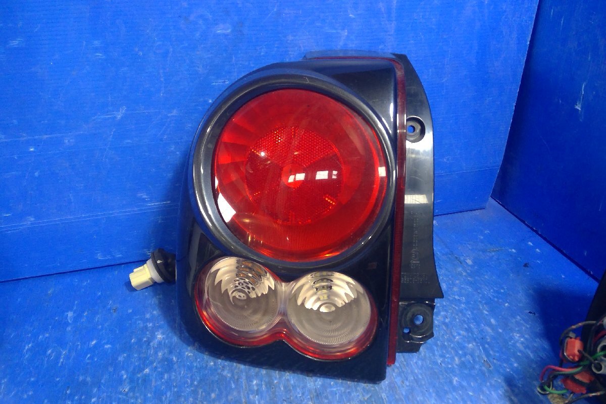 H)スズキ ラパン/HE22S 純正 オプション テールランプ ライト H)スズキ ラパン/HE22S 純正 オプション テールランプ ライト