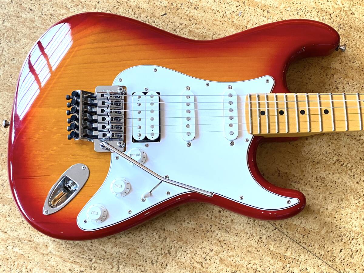 1円スタート 極美品 Fender JAPAN Stratocaster JDシリアル フルオリジナル ストラトキャスター リッチーサンボラ BonJovi Ritchie Samboraの画像1