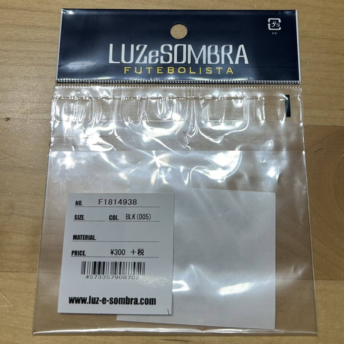 【廃盤モデル】当時の定価スタート！LUZ e SOMBRA NATURAL MYSTIC TOUR STICKER 新品未開封品 2018年 当時物 ルースイソンブラ 入手困難