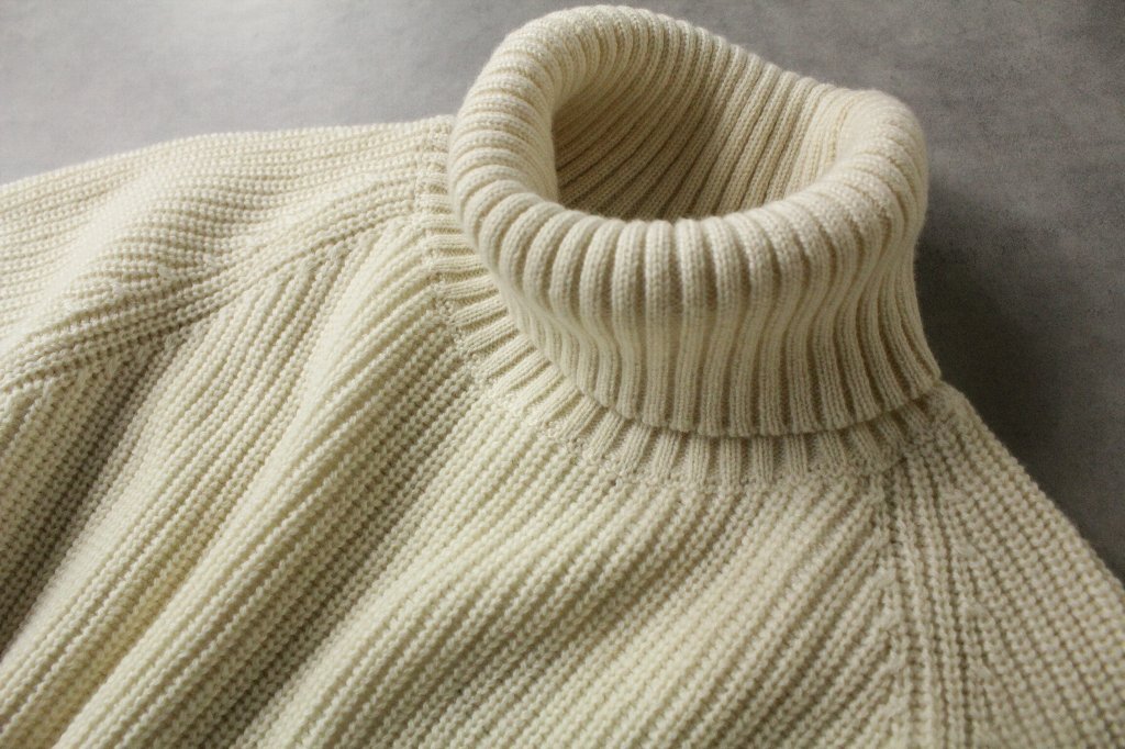 Ballantyne】名品復刻 エイジング可能なスコティッシュカシミア Ballantyne】名品復刻 エイジング可能なスコティッシュカシミア