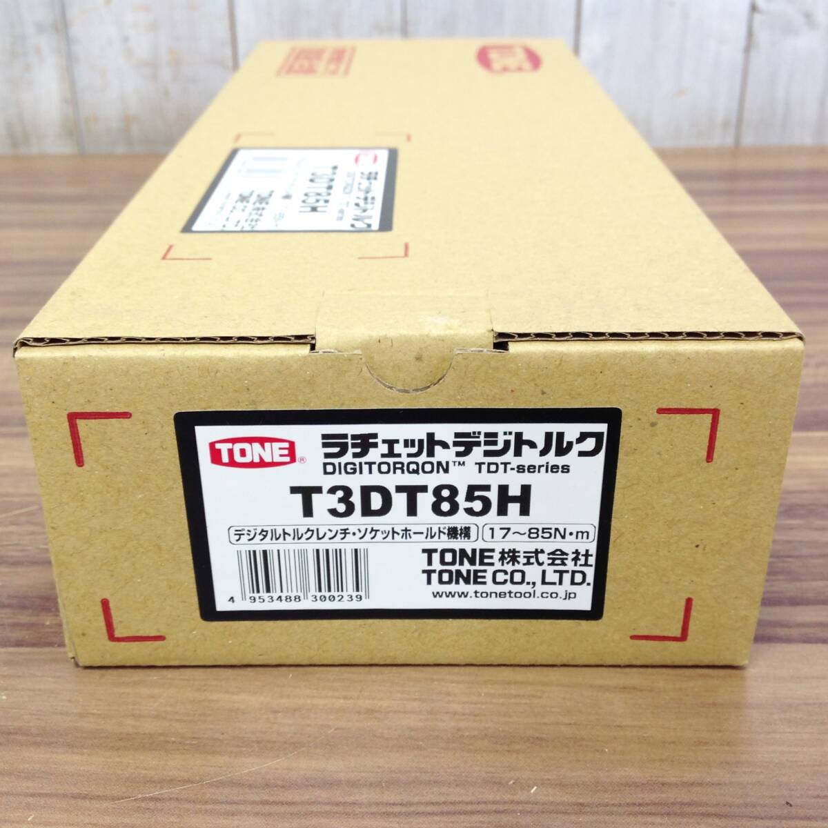 【AH-05606】未使用品 TONE トネ 9.5sq. ラチェットデジトルク 測定範囲[17～85Nm] T3DT85H_画像5