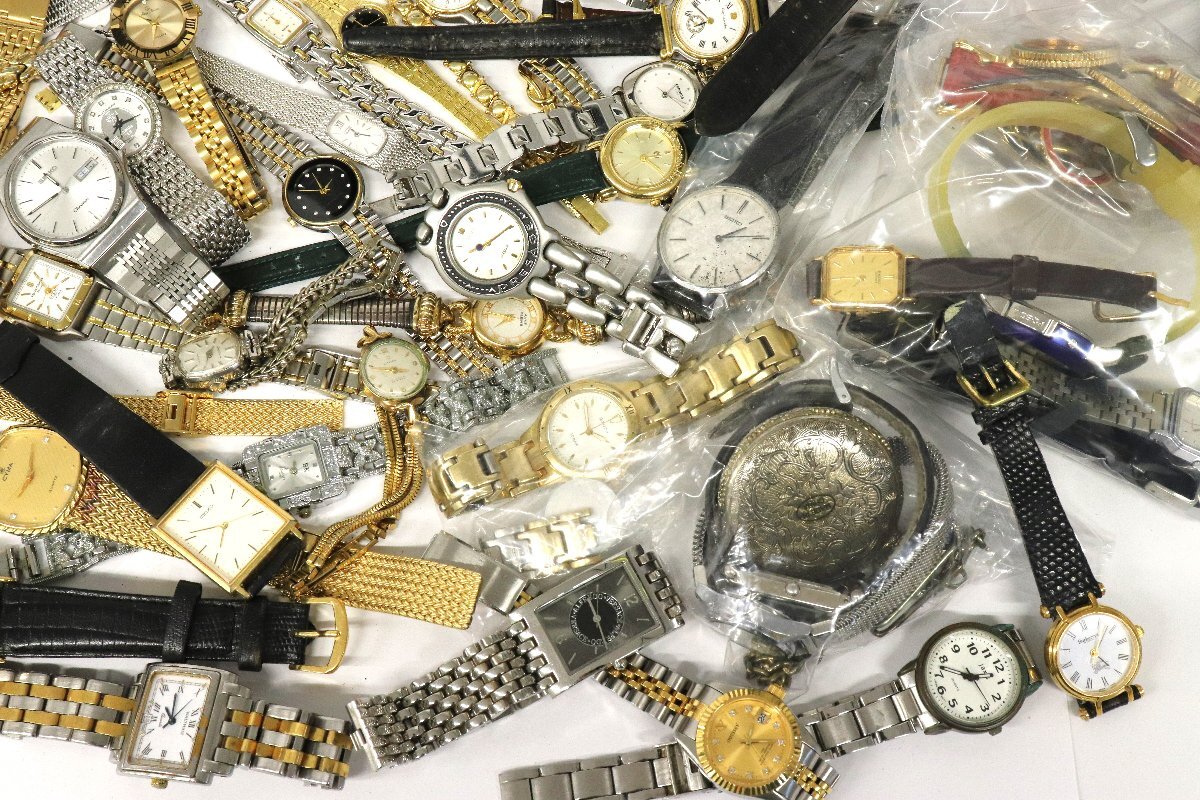  Junk clock * Seiko, Givenchy, Rado other lady's men's wristwatch * operation not yet verification *.. from .[L-A51585]