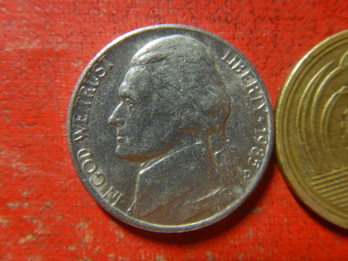 外国・USA／ジェファーソン５セント白銅貨（1985年D）　240404_画像1