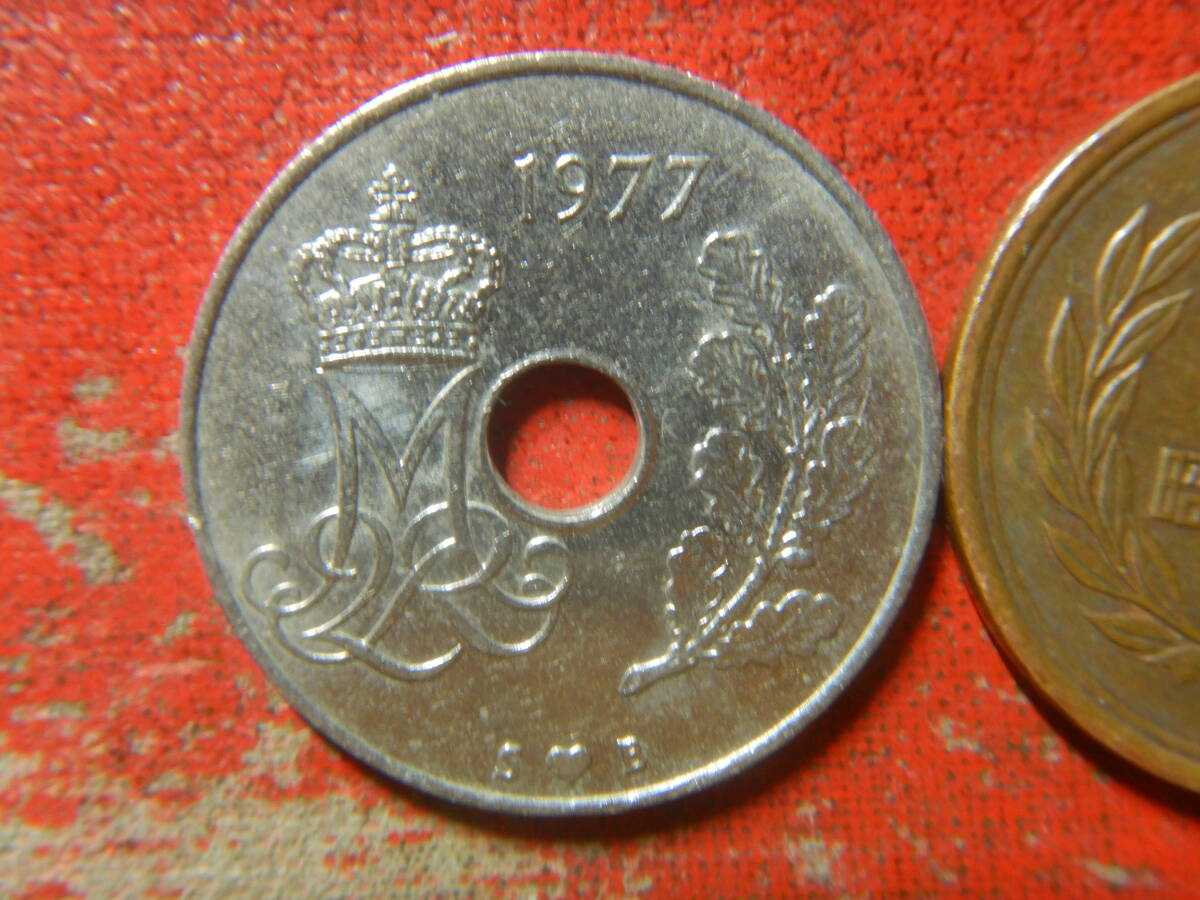 外国・デンマーク／２５オーレ白銅貨（1977年） 240418の画像1