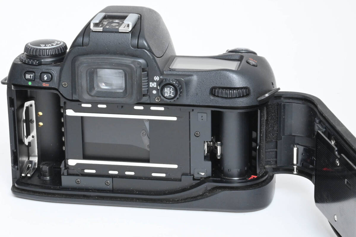 【外観特上級】Nikon F80 / Nikon AF NIKKOR 28-80mm F3.3-5.6 G #s6961の画像4