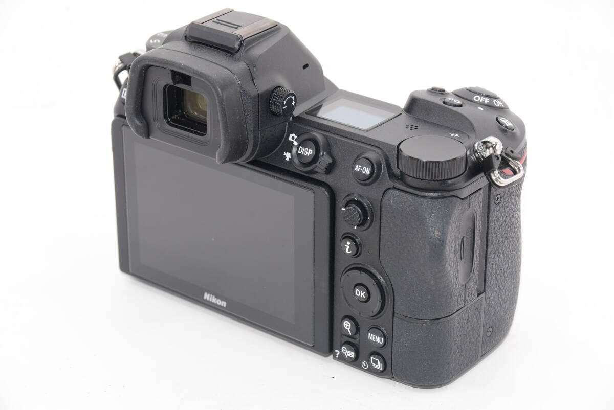 【外観特上級】Nikon ミラーレスカメラ 一眼 Z6 ボディ ブラック #b1165の画像2