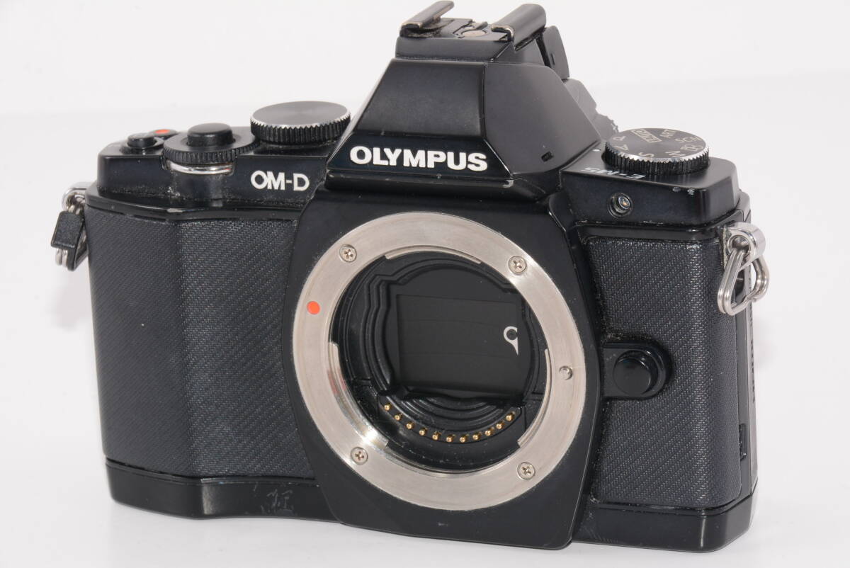 【外観特上級】OLYMPUS ミラーレス一眼 OM-D E-M5 #s6987の画像1