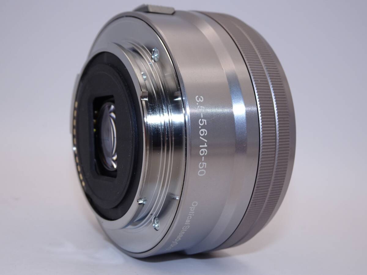 【外観特上級】ソニー SONY 標準ズームレンズ E PZ 16-50mm F3.5-5.6 OSS ソニー Eマウント用 SELP1650_画像2