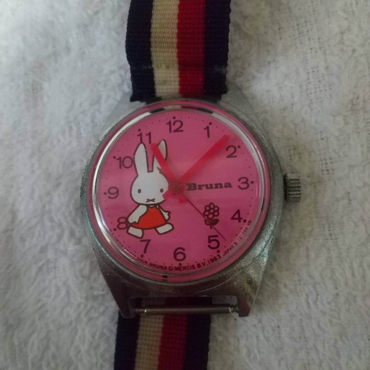  Miffy hand winding wristwatch 