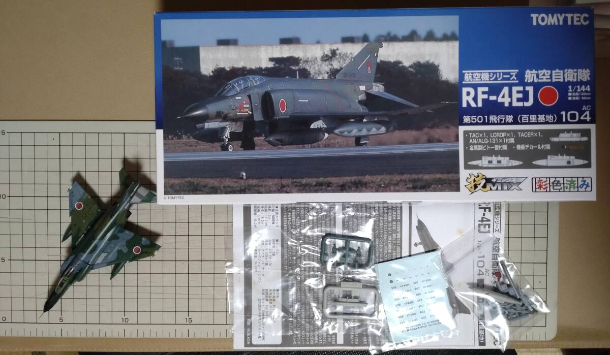 技MIX RF-4EJ 第501飛行隊(百里基地) AC104 1/144の画像1