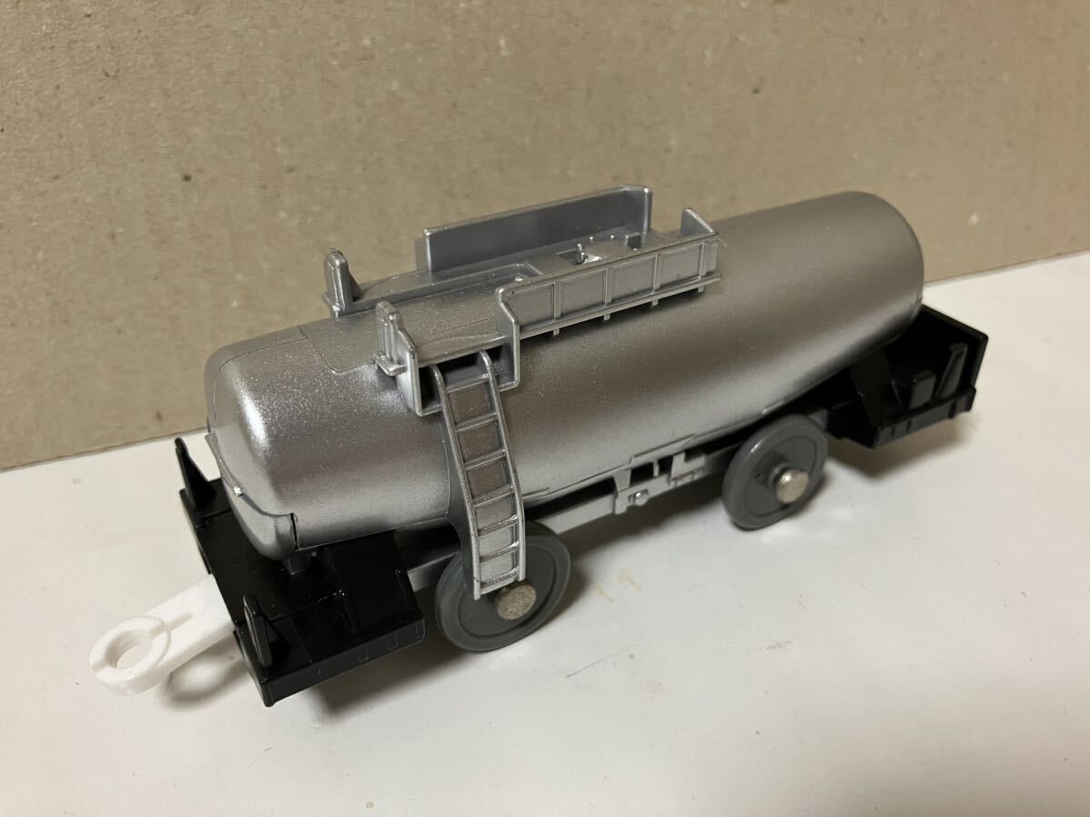 プラレール】タキ43000タンク車 銀色 ロゴなし|Yahoo!フリマ プラレール】タキ43000タンク車 銀色 ロゴなし|Yahoo!フリマ