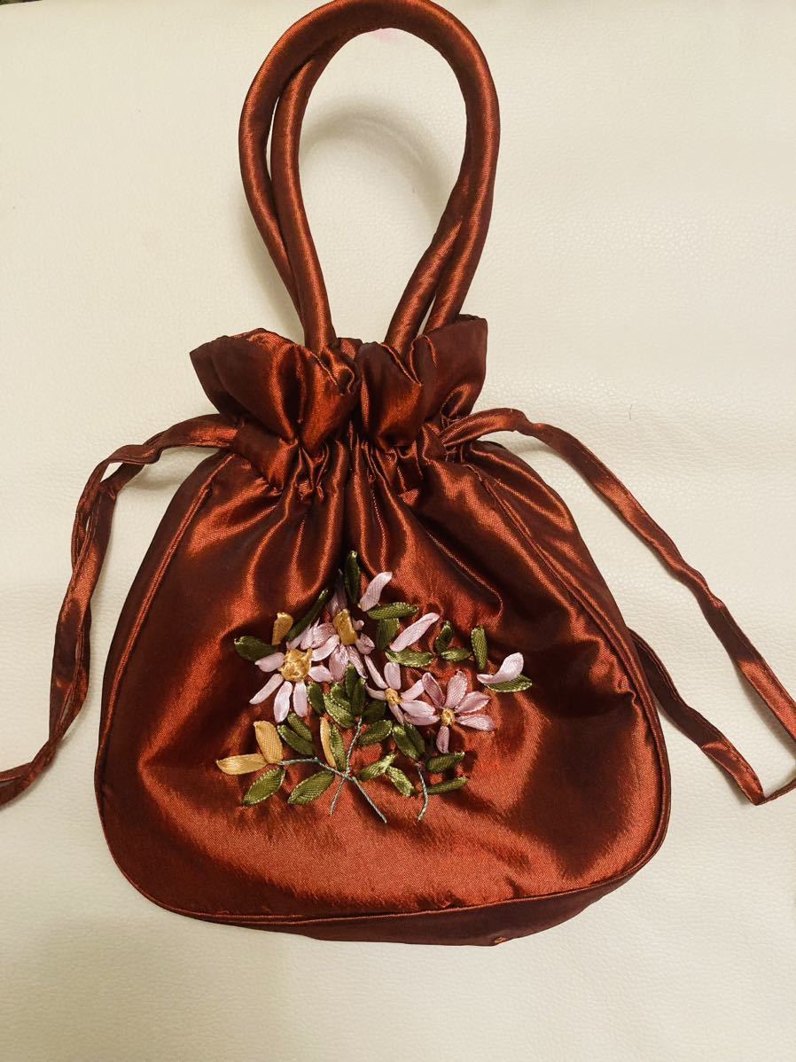 Ａおしゃれ豪華華やかリボン刺繍花柄巾着バッグ 6点セット　まとめて　ギフトにも_画像6