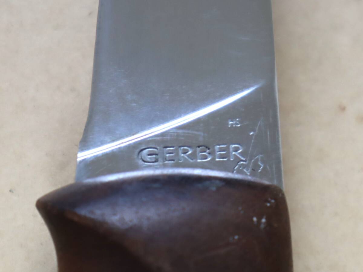 ガーバー・フォールディング・ハンター GERBER FOLDING HUNTER ハイス鋼ブレード チェッカード・ウォールナット・ハンドル ナイフの画像5