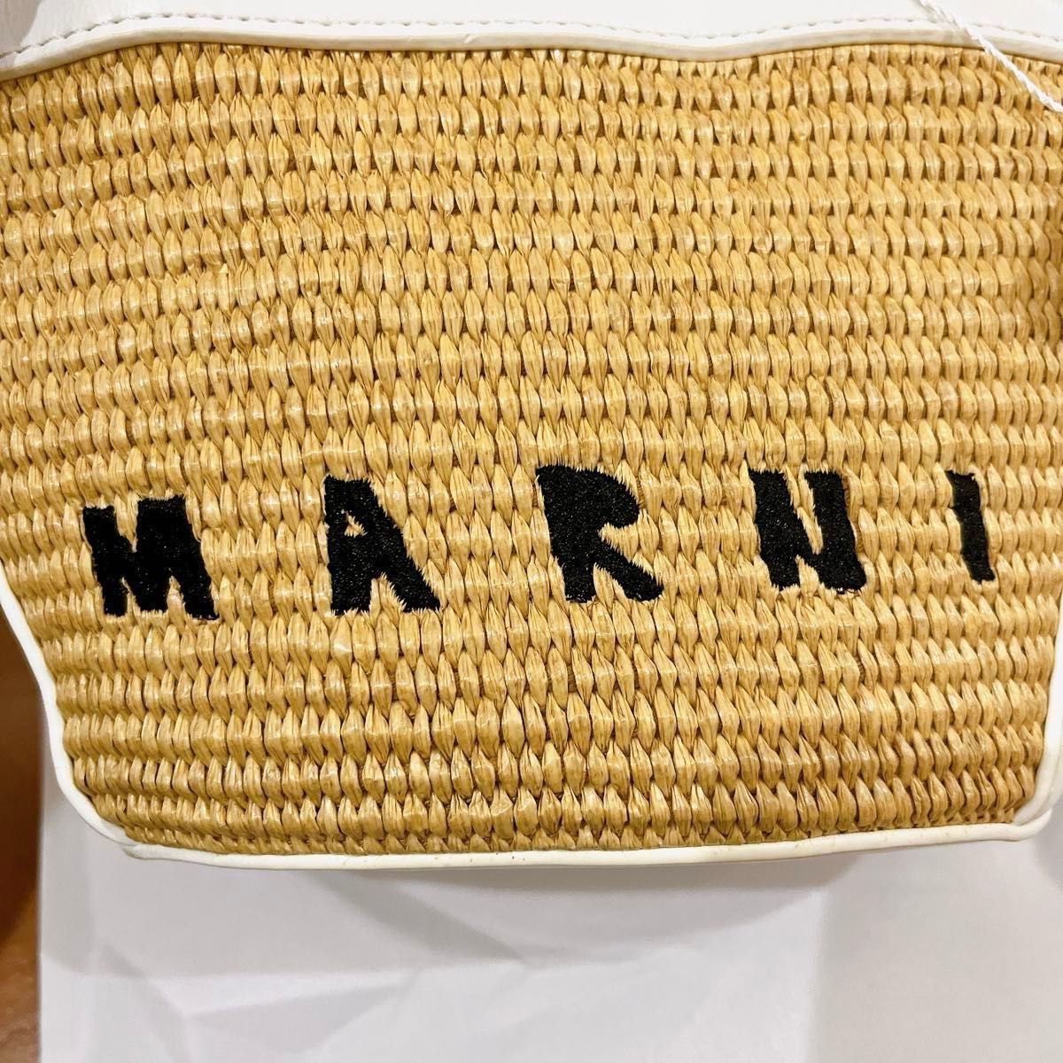 MARNI マルニ トロピカリア かごバッグ サマー　ホワイト